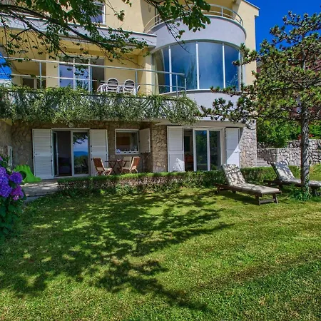 Ferienhaus House Iver *