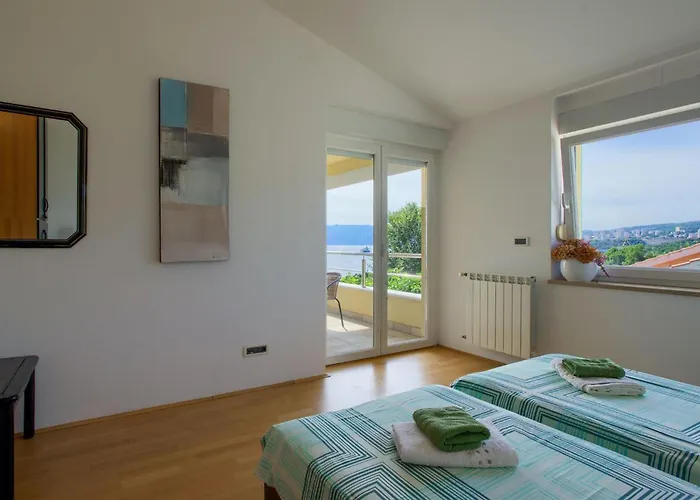 House Iver Holiday home
