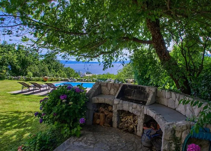 House Iver Holiday home *